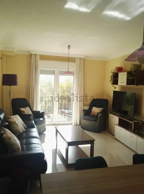 Sala de estar de Piso en venta en Granada con Aire acondicionado, Calefacción y Amueblado