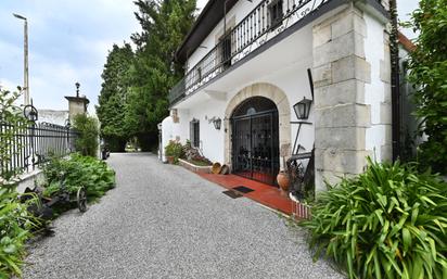 Jardí de Casa o xalet en venda en Cabezón de la Sal amb Terrassa i Balcó