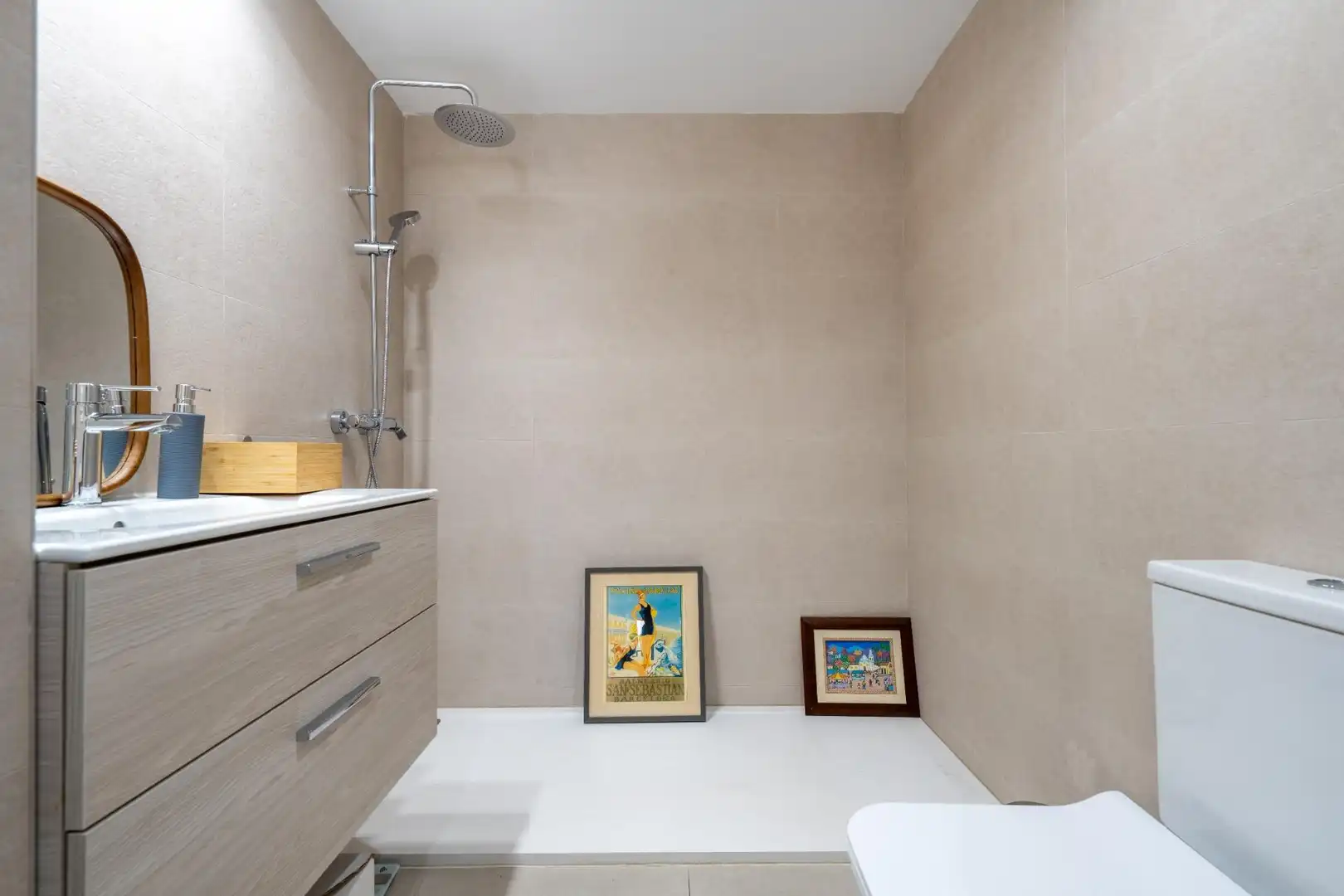 Bathroom of Flat for sale in Almería  with Heating