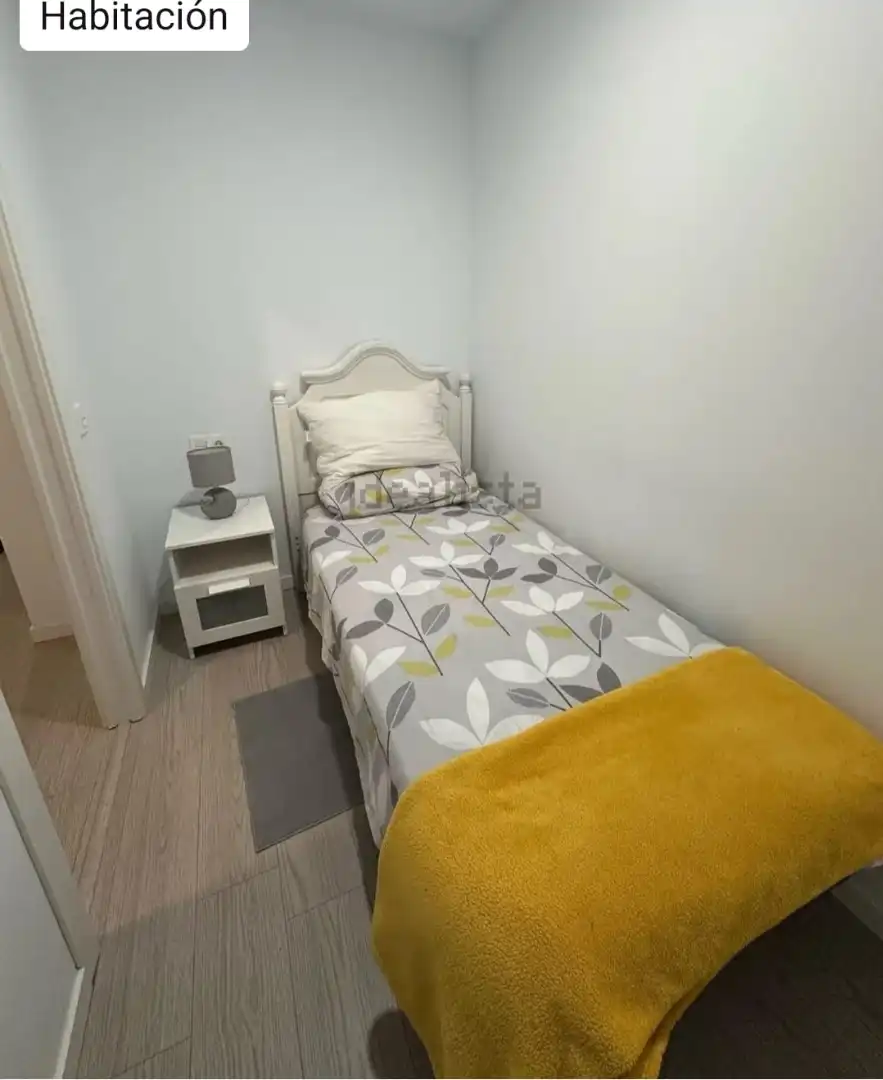 Attic for rent in Calle San Juan, Coín