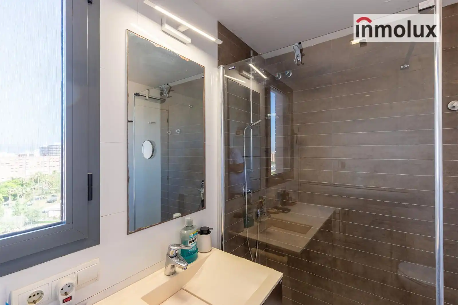 Badezimmer von Maisonette zur Miete in Alicante / Alacant mit Klimaanlage, Terrasse und Schwimmbad
