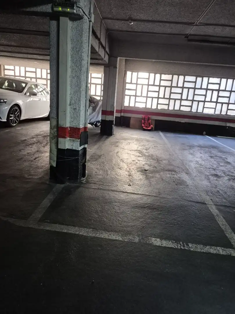 Garaje en venta en Sestao 