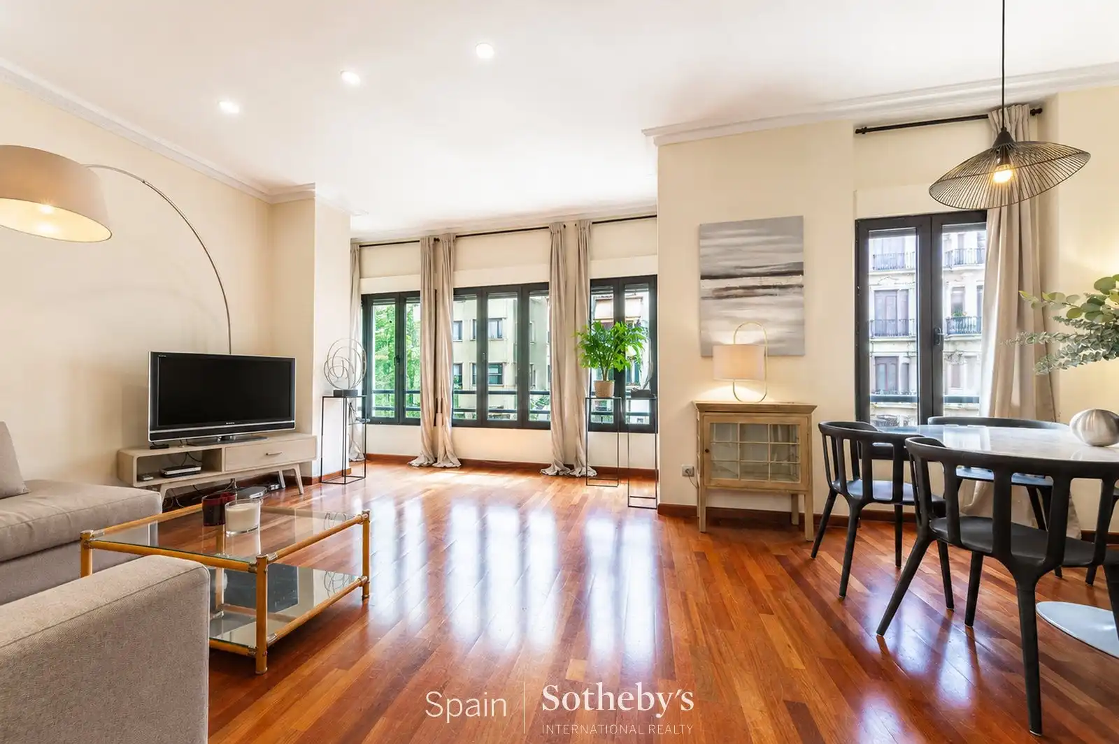 Sala d'estar de Apartament en venda en Alicante / Alacant amb Aire condicionat