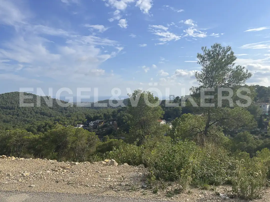 Terreno residencial en venta en Avinguda les Palmeres, imagen 2