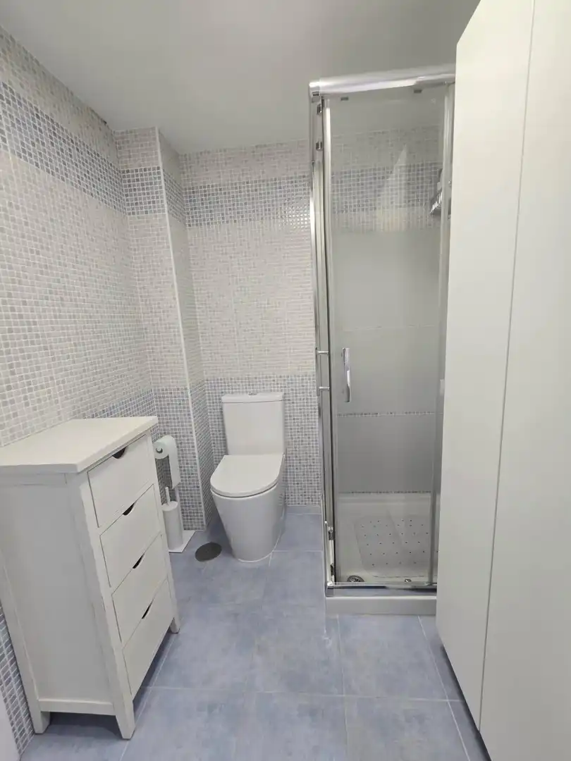 Badezimmer von Maisonette zum Verkauf in Torremolinos mit Klimaanlage, Privatgarten und Terrasse
