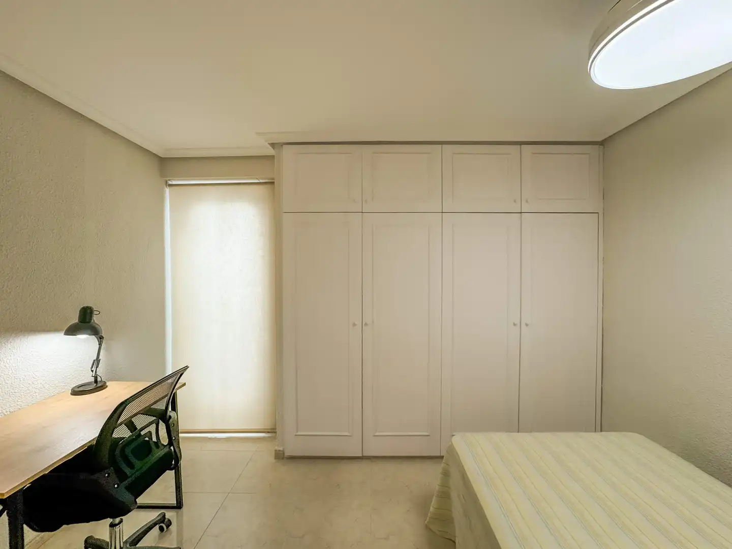 Habitación en Reina Victoria - Miguel Hernández