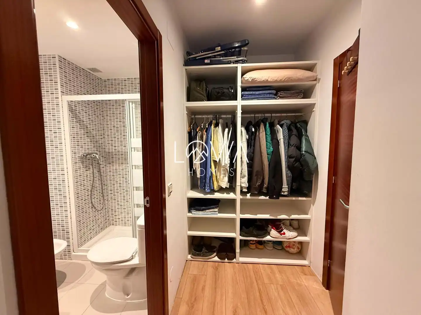 Bathroom of Flat for sale in Gijón   with Heating and Furnished