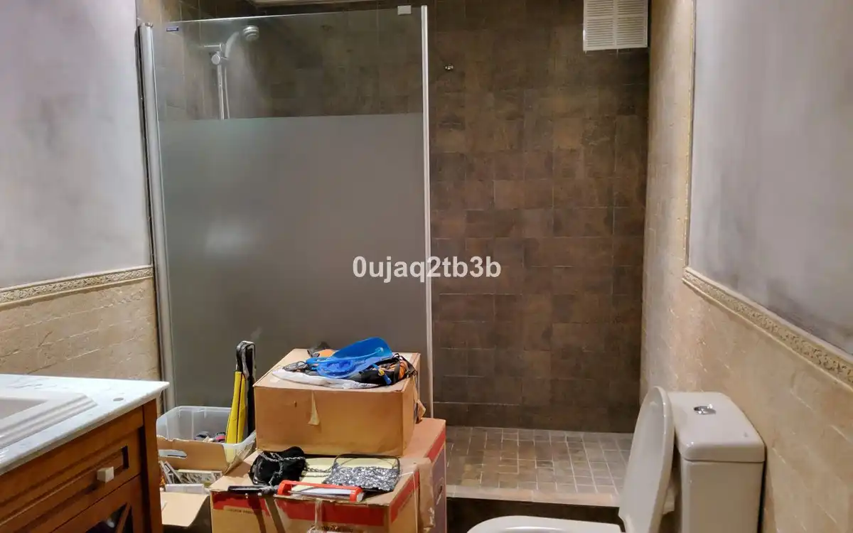 Bathroom of Detached homes for sale in Marbella  with Air Conditioner, Terrace and Internet