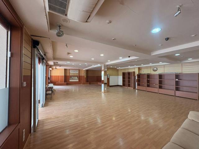 Local comercial en Alquiler en Carrer Caravel-les, 6 en Platja de la Pobla de Farnals