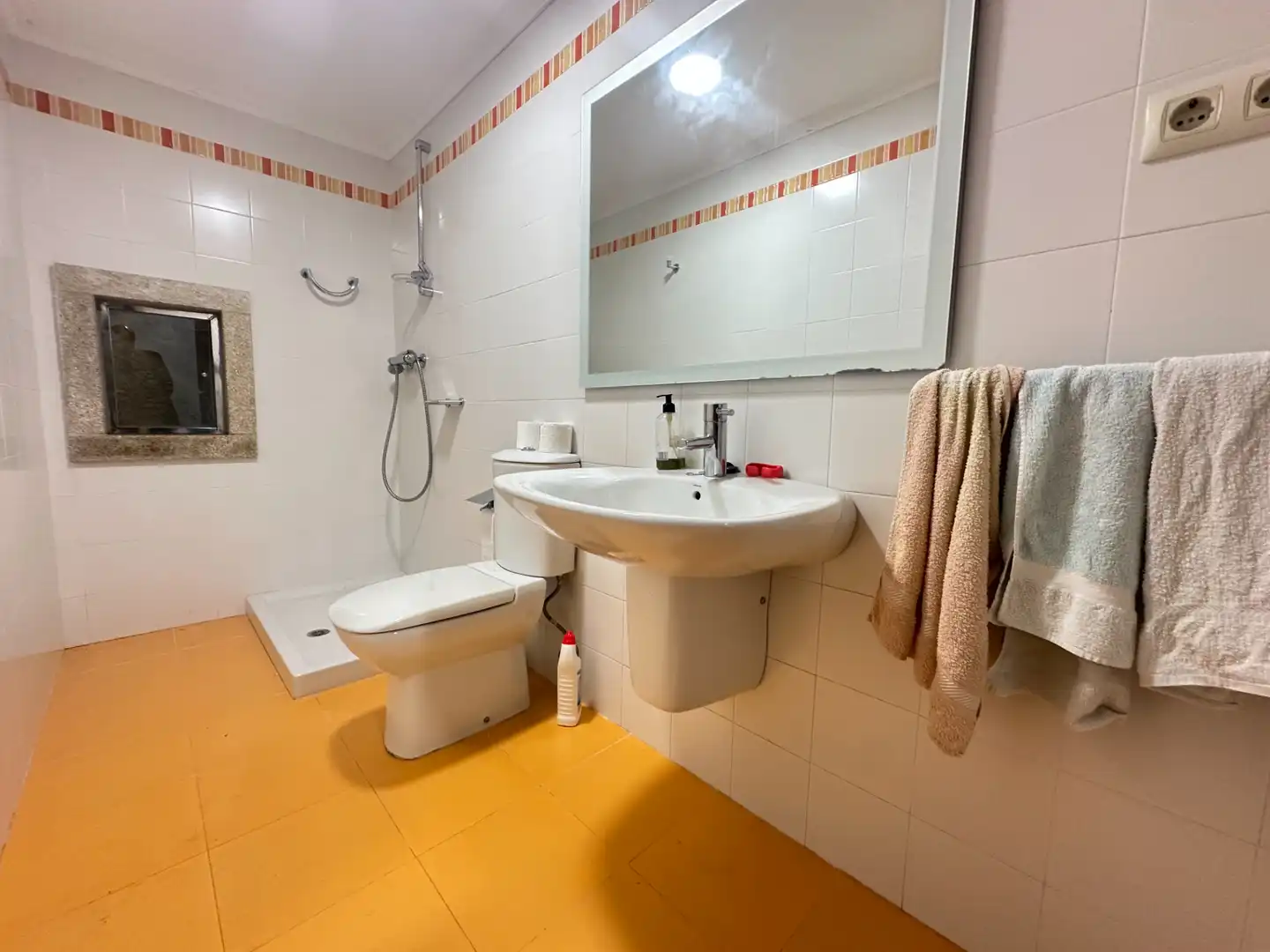 Bathroom of Houses for sale in Ames  with Heating, Private garden and Parquet flooring