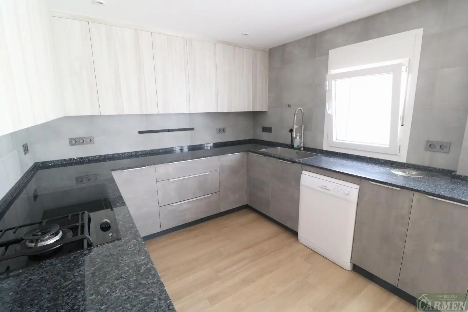 Kitchen of Houses for sale in Jerez de la Frontera