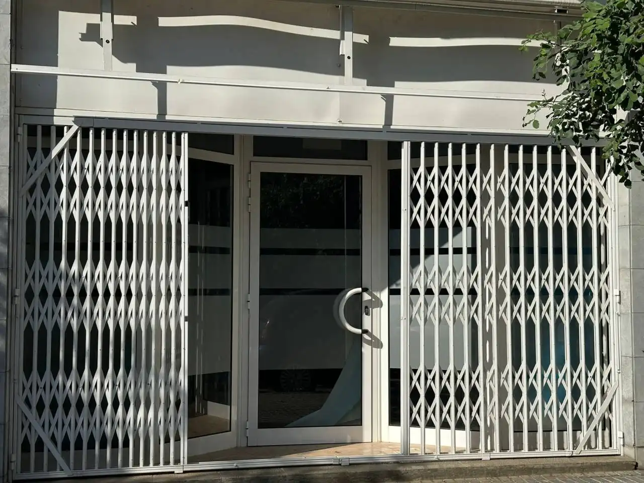 Business premises for sale in Calle Llevant, imagen 5