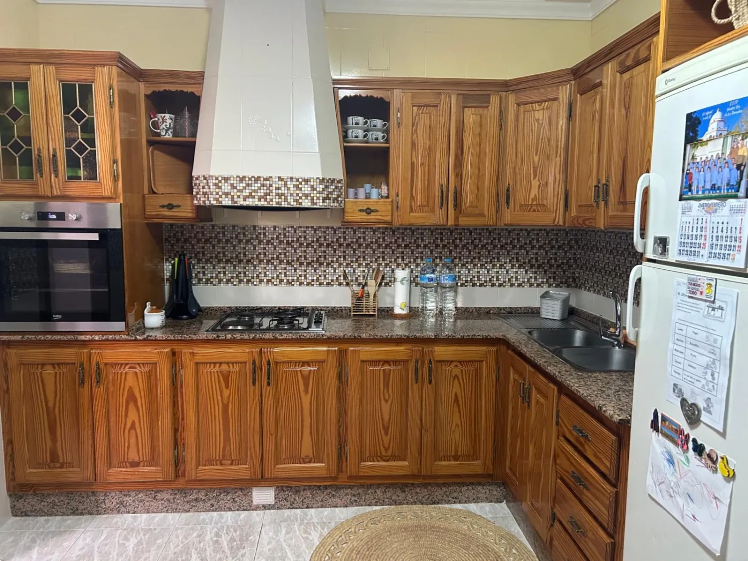 Cuina de Casa o xalet en venda en Chiclana de la Frontera amb Aire condicionat, Traster i Forn