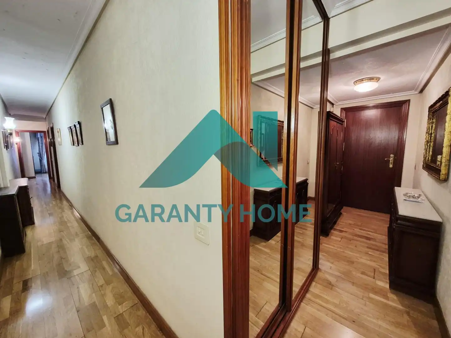 Appartamento con ascensore in vendita a Casco Antiguo, imagen 4