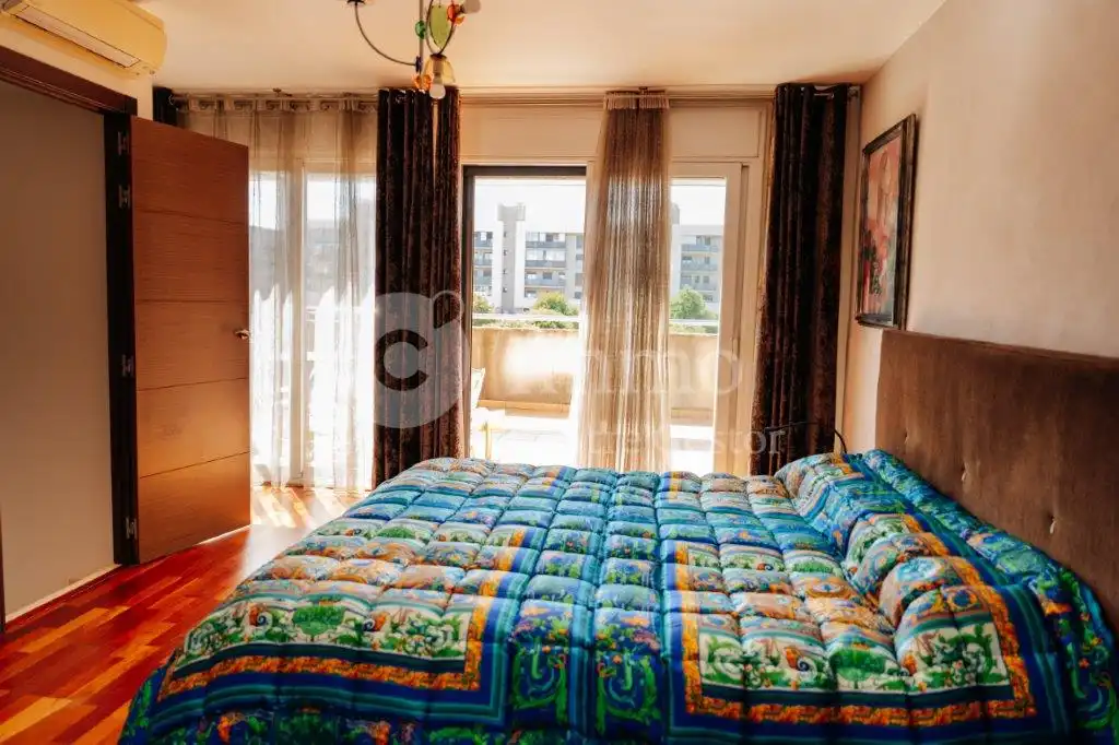 Dormitori de Casa adosada en venda en Lleida amb Aire condicionat, Calefacció i Parquet