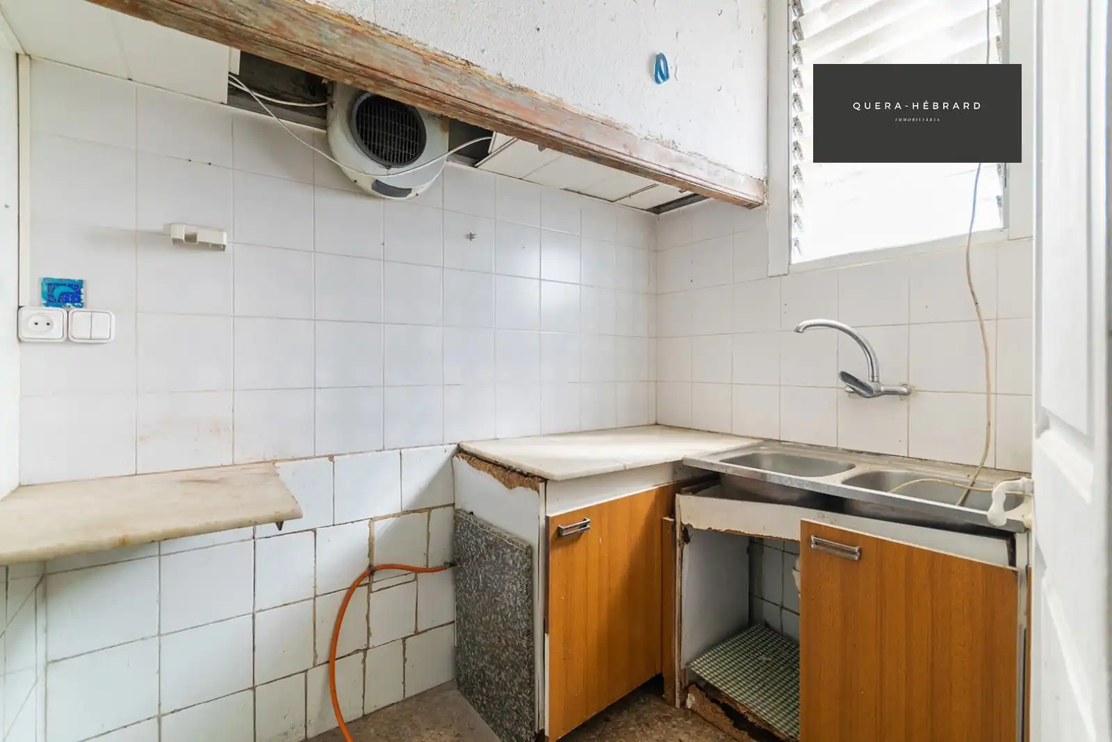 Kitchen of Detached homes for sale in Sant Cugat del Vallès  with Air Conditioner, Heating and Private garden
