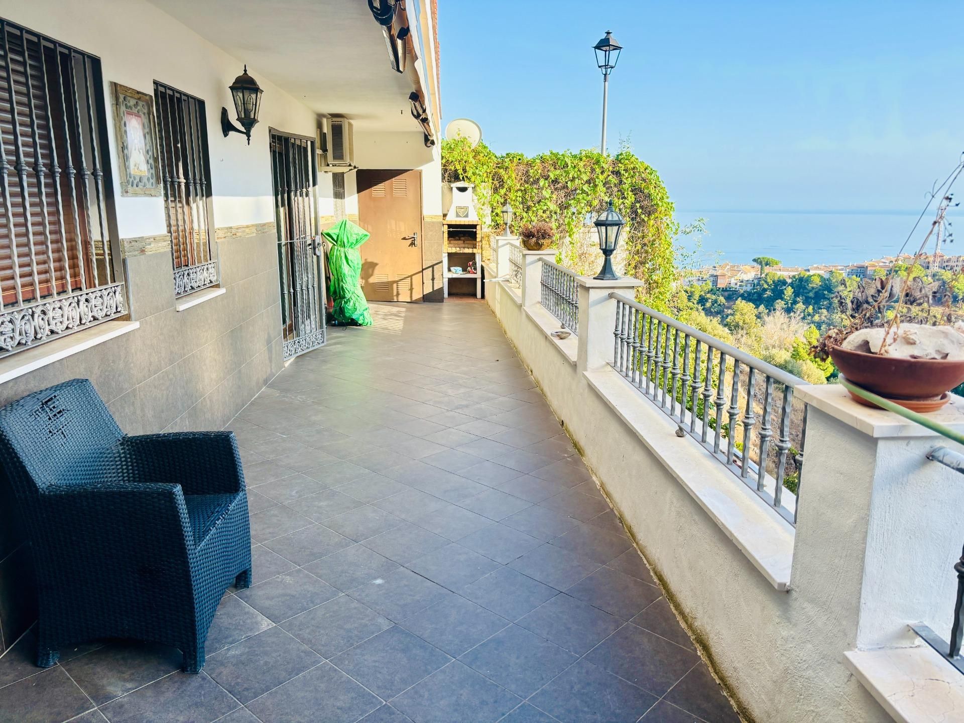 Terrace of Flat to rent in Benalmádena  with Air Conditioner, Heating and Private garden