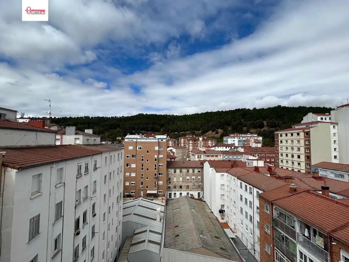 Piso de alquiler en Calle Calle Federico Martínez Varea, Los Vadillos - R. Sanitaria - Pozanos