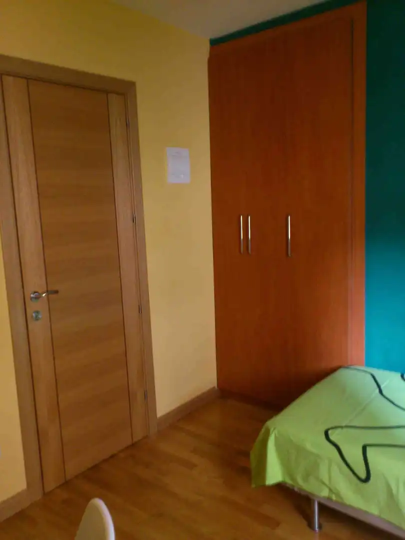 Room in Ríos Rosas - Nuevos Ministerios
