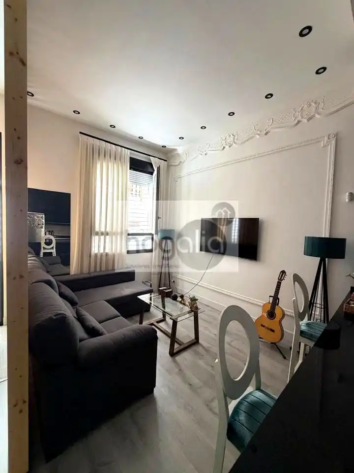 Sala de estar de Planta baja de alquiler en Sevilla con Aire acondicionado y Amueblado