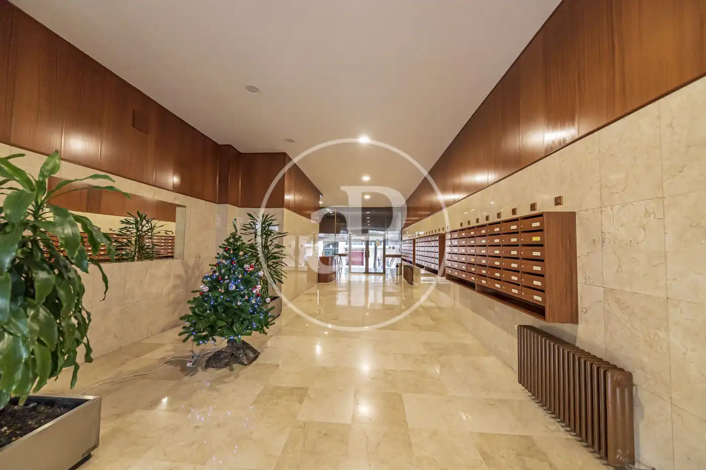 Flat for rent in Madrid  with Air Conditioner, Heating and Private garden