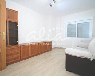 Bedroom of Flat to rent in Pinto