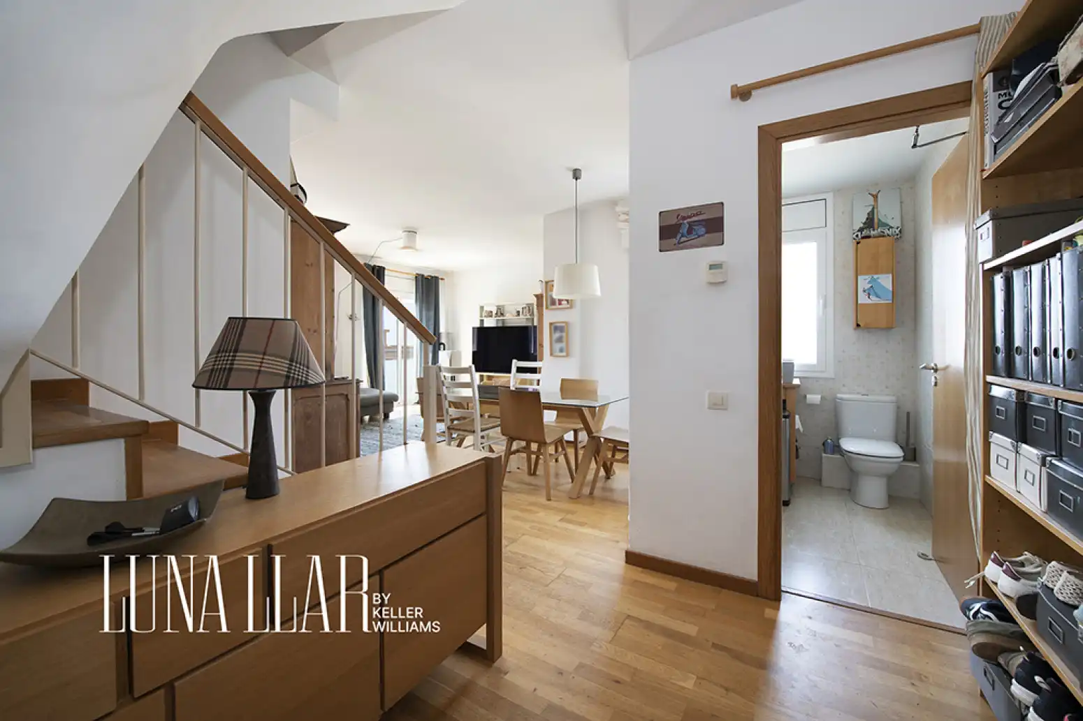 Wohnung zum Verkauf in Castelldefels mit Klimaanlage, Heizung und Parkett