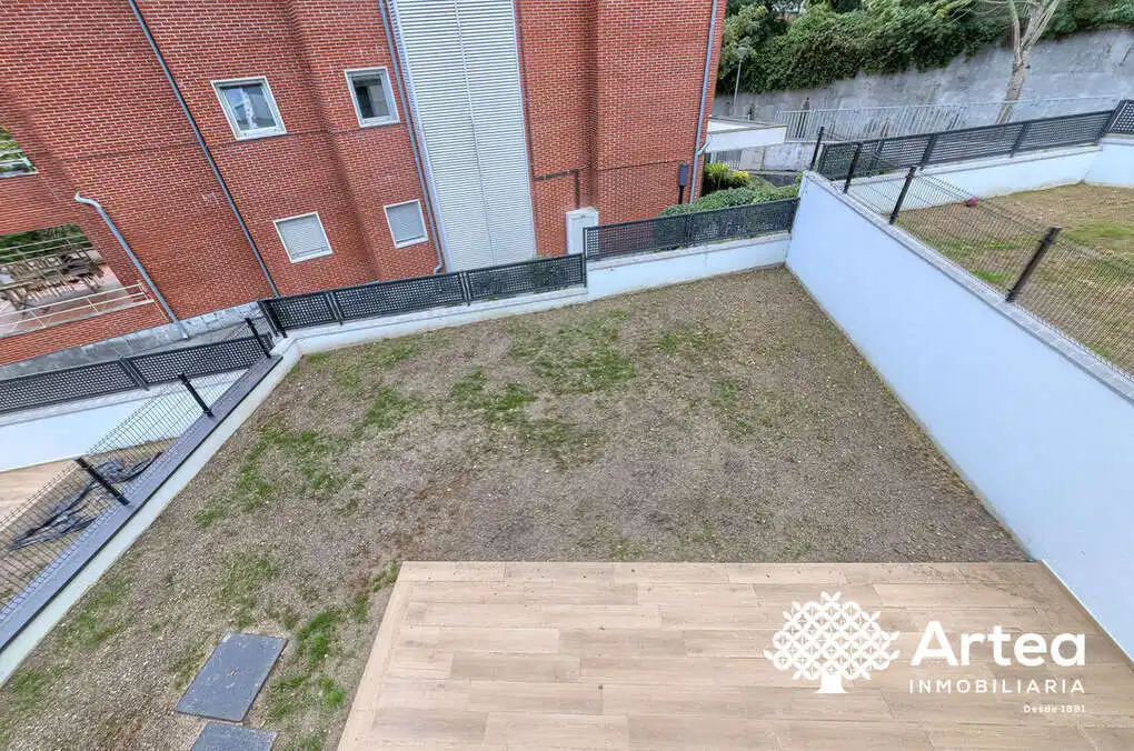 Detached house with terrace for sale in Julian Garaizar Kalea, imagen 46