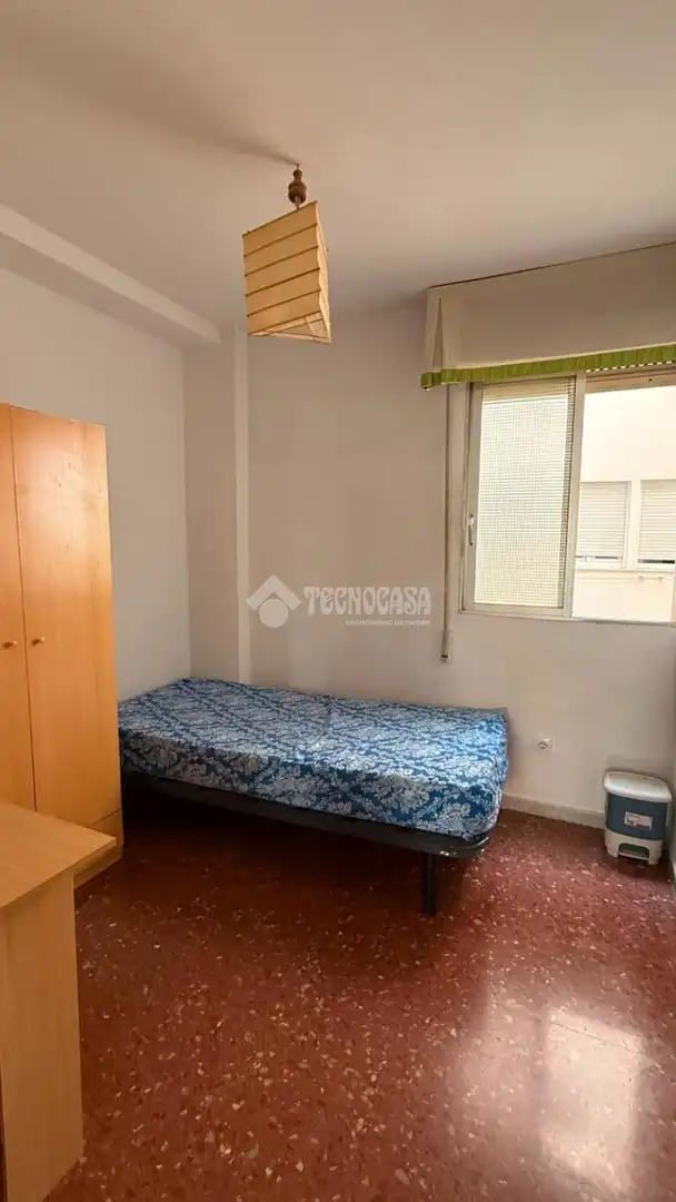 Schlafzimmer von Wohnung zur Miete in Almería mit Möbliert