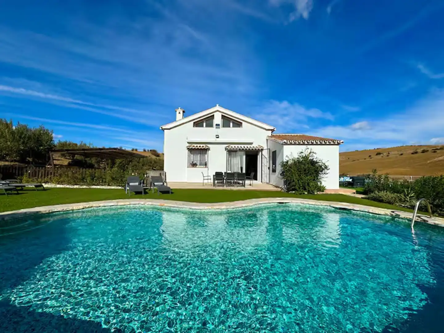 Swimming pool of Country homes for sale in Coín  with Air Conditioner, Terrace and Swimming Pool
