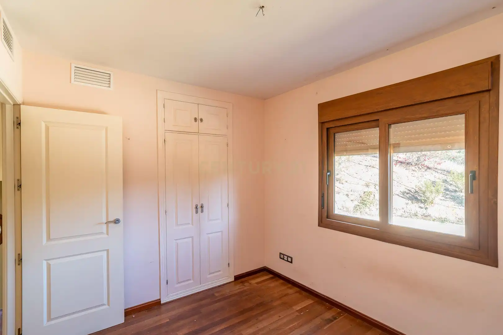 Bedroom of Houses for sale in Málaga  with Air Conditioner, Private garden and Storage room