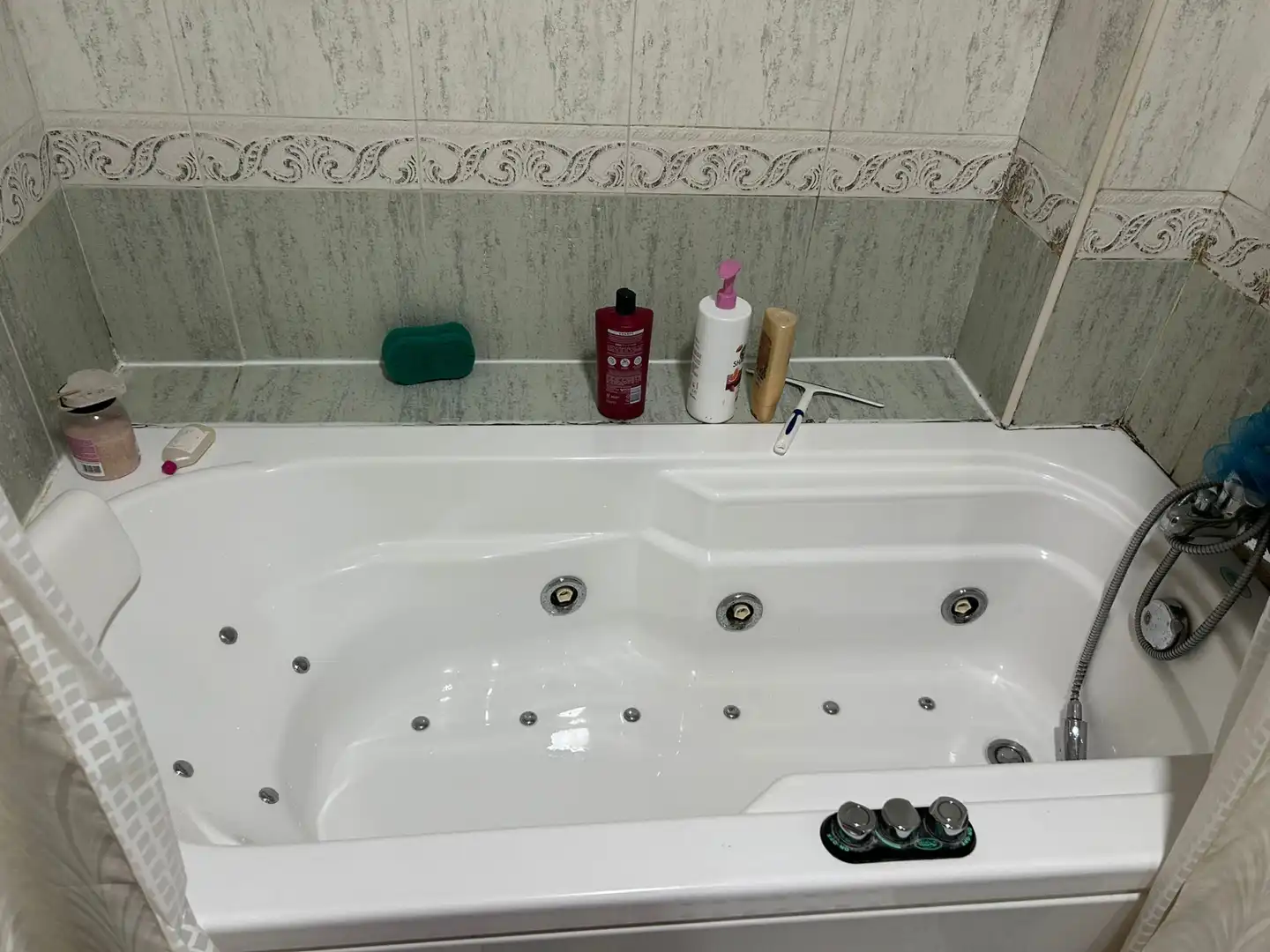 Bathroom of Flat for sale in Zamora Capital   with Furnished
