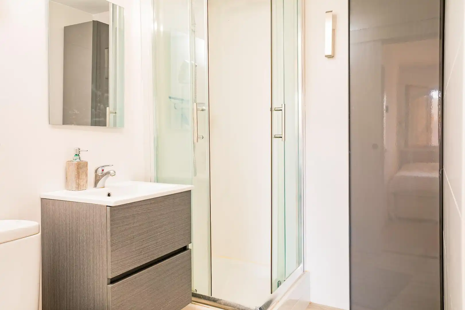 Bathroom of Flat for sale in Villanúa  with Heating, Parquet flooring and Storage room