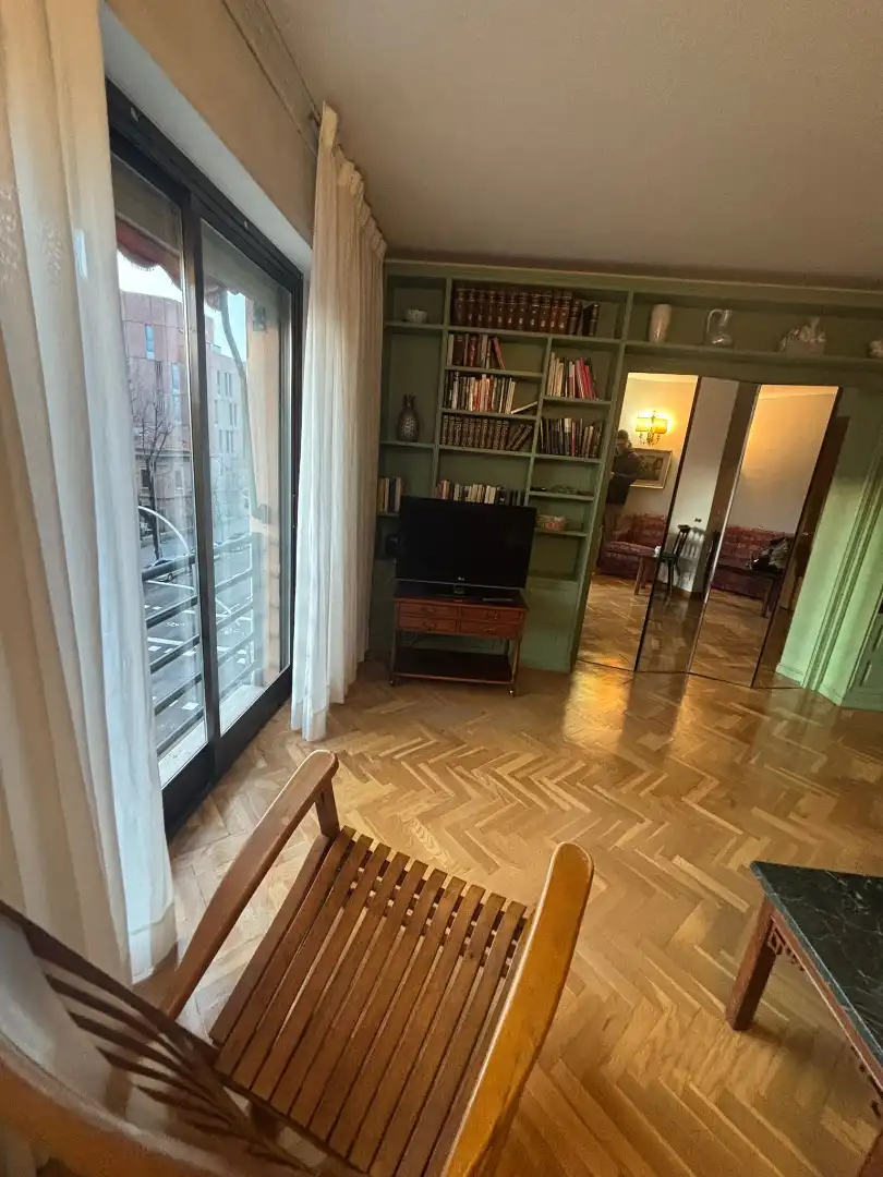 Living room of Flat for rent in Madrid  with Air Conditioner, Heating and Furnished