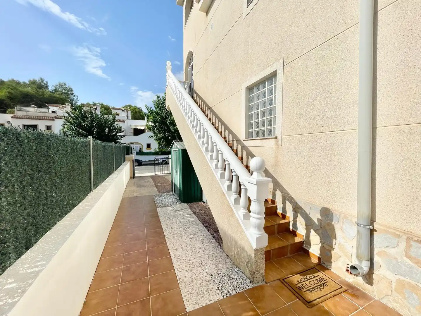 Vista exterior de Casa o chalet de alquiler en Pilar de la Horadada con Aire acondicionado, Terraza y Piscina