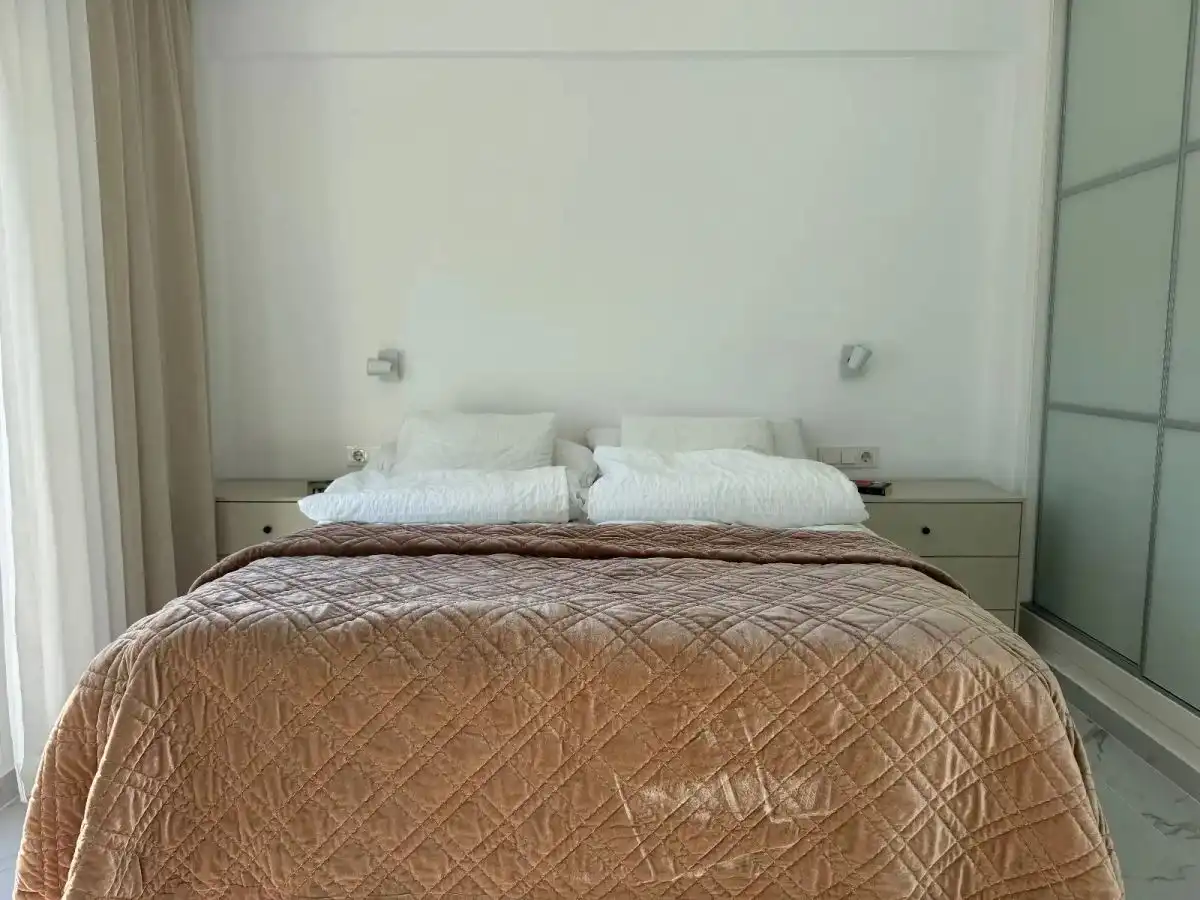 Habitación de Casa adosada en venta en Torrevieja con Aire acondicionado, Jardín privado y Amueblado