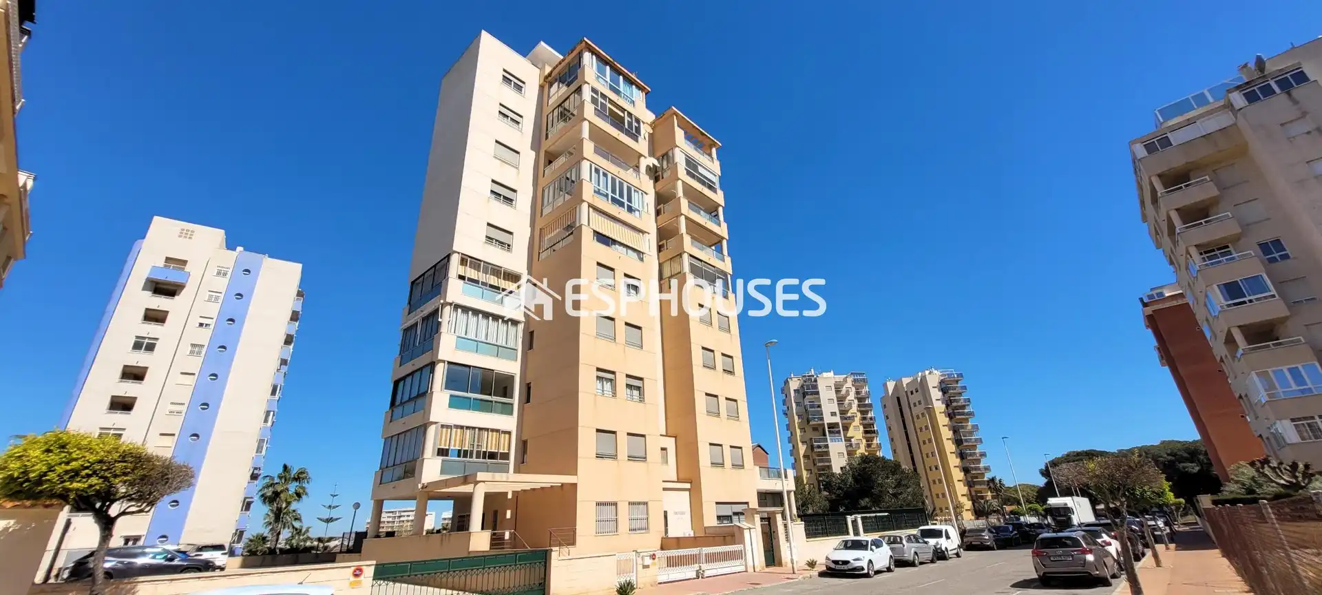 Vista exterior de Apartamento en venta en Guardamar del Segura con Aire acondicionado, Terraza y Amueblado