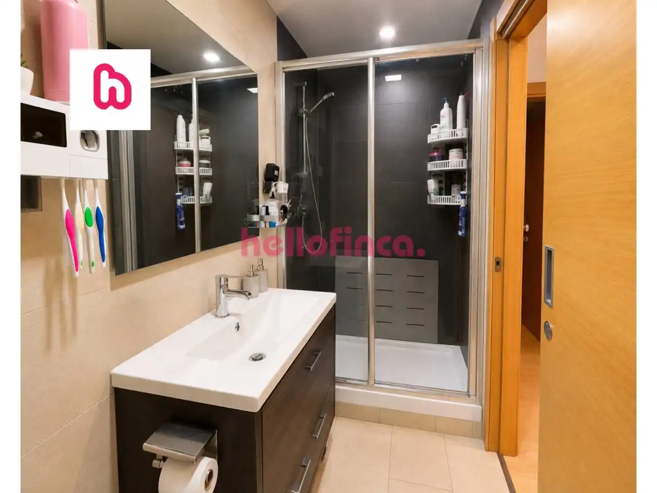 Bathroom of Flat for sale in Ripollet  with Heating, Parquet flooring and Storage room
