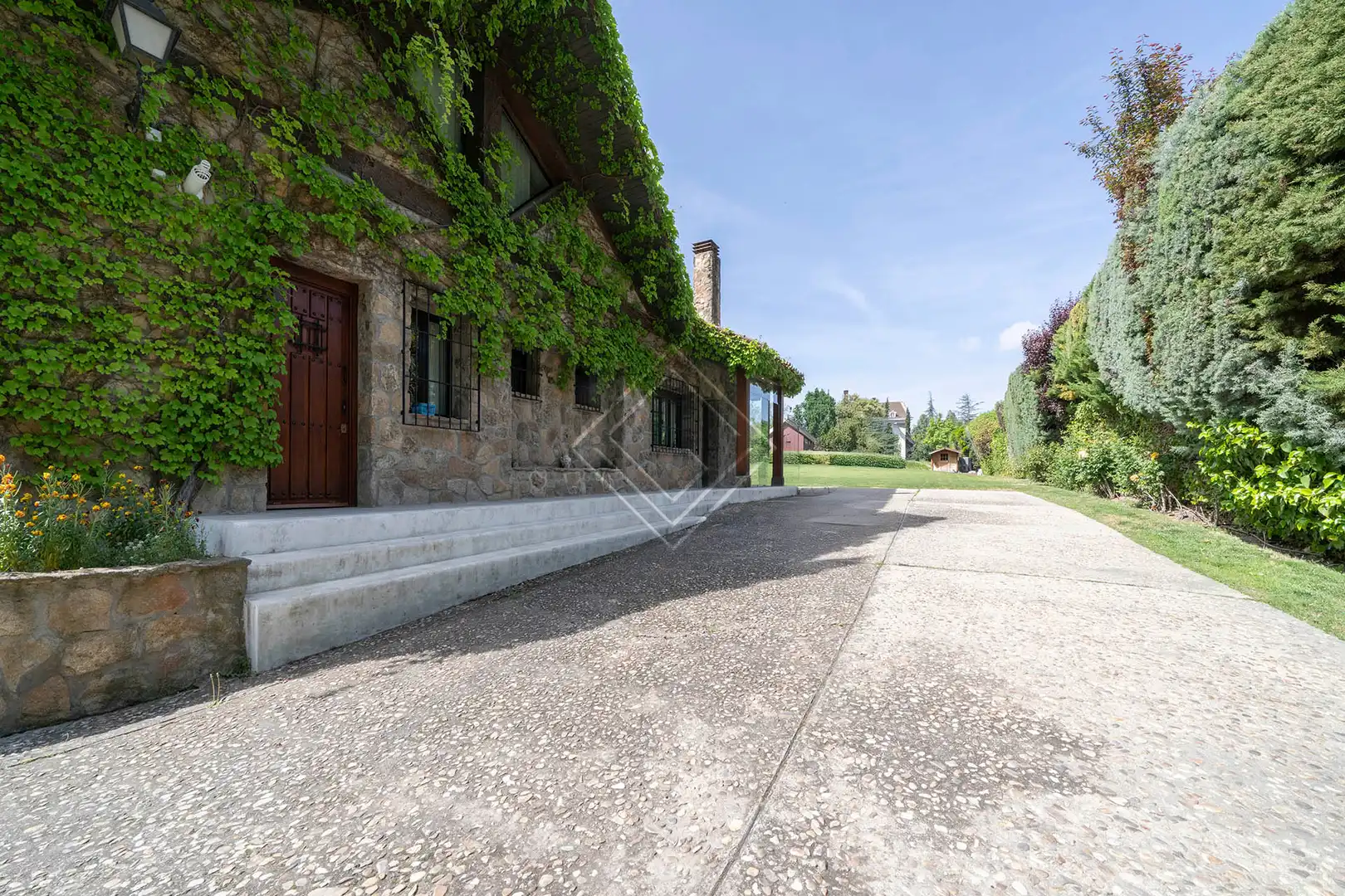 Vista exterior de Casa o chalet en venta en Pozuelo de Alarcón con Aire acondicionado, Jardín privado y Terraza