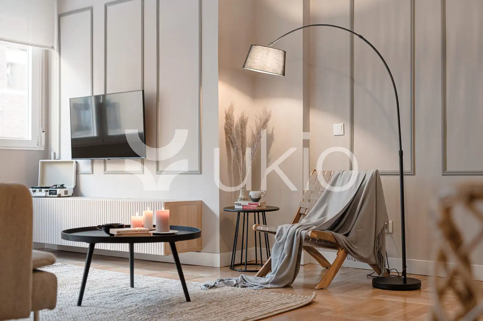 Sala d'estar de Apartament de lloguer en Madrid amb Aire condicionat, Calefacció i Moblat