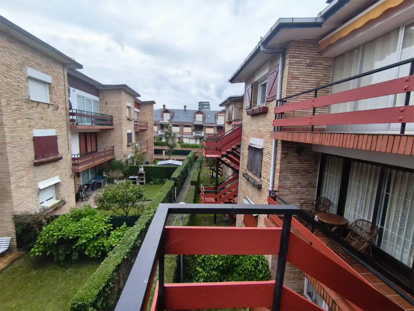 Terrassa de Àtic en venda en Laredo amb Parquet i Moblat