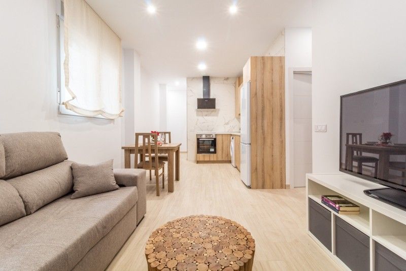 Sala d'estar de Planta baixa en venda en Torremolinos amb Moblat, Forn i Rentadora