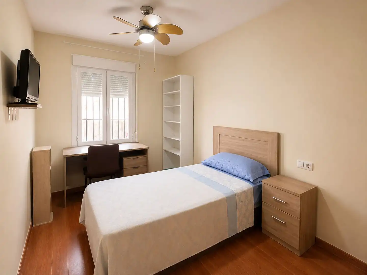 Piso con ascensor en venta en Manzanares