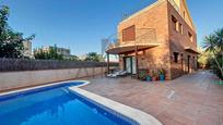 Schwimmbecken von Haus oder Chalet zum verkauf in Vilafranca del Penedès mit Klimaanlage, Terrasse und Schwimmbad