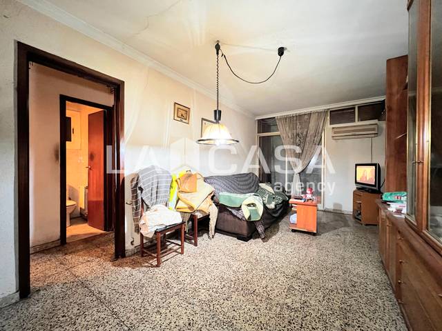 Piso en Venta en Carrer del Doctor Modrego en Congrés