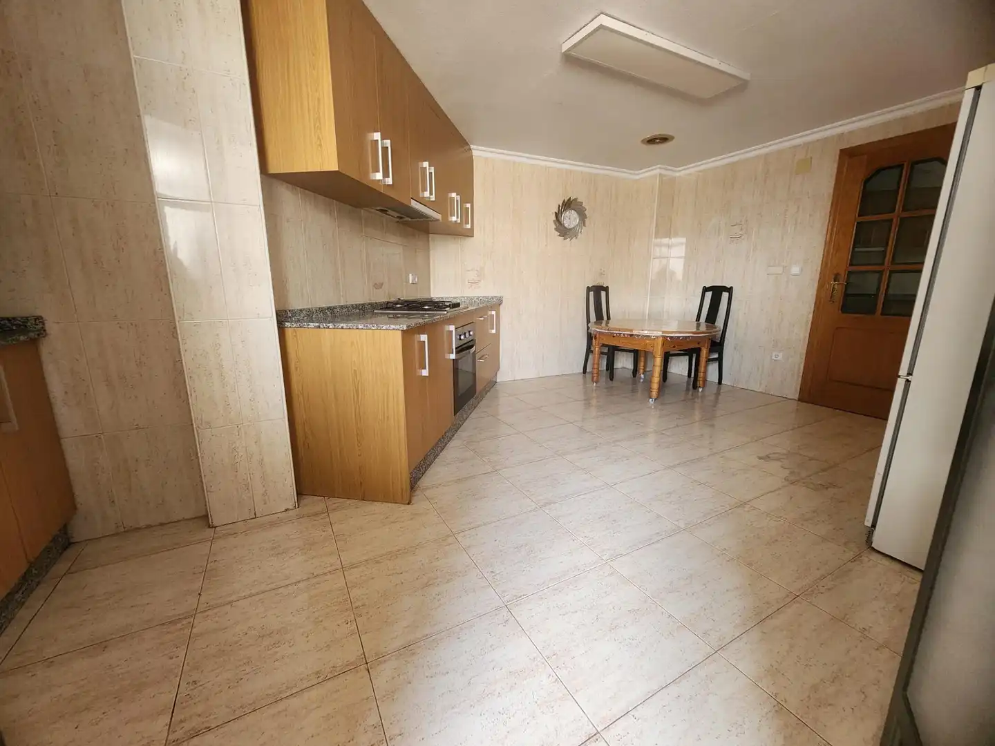 Kitchen of Flat for sale in Crevillent  with Balcony