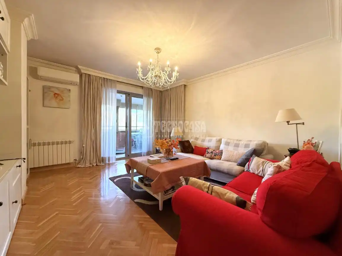 Sala de estar de Piso en venta en Alcalá de Henares con Aire acondicionado y Terraza