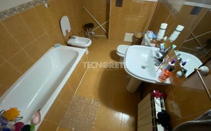 Bathroom of Flat for sale in Guadalajara Capital  with Heating, Furnished and Balcony