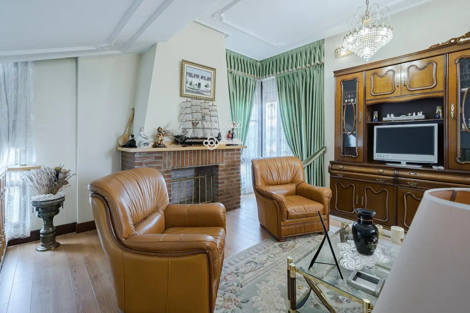 Sala de estar de Casa o chalet en venta en Villalbilla con Aire acondicionado, Piscina y Jacuzzi