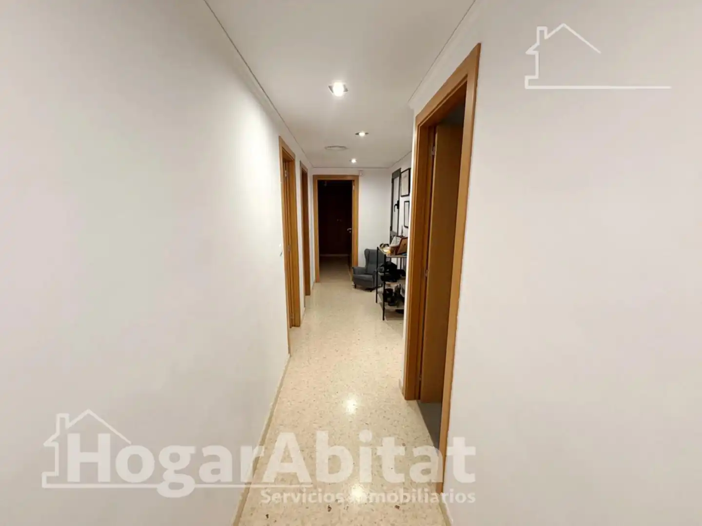 Flat for sale in Montserrat  with Air Conditioner, Heating and Terrace